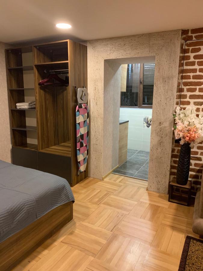 트빌리시 12 Maksim Gorki Street 아파트 외부 사진